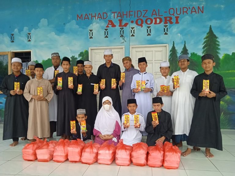 Ramadhan Berbagi Sosben MUI SU Dengan Muallaf India dan Ma’had Tahfizh serta Punggahan Bersama Dhuafa