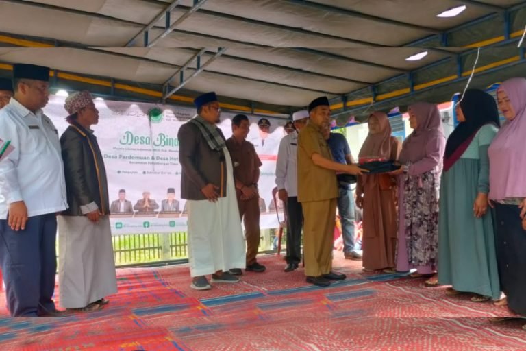 Desa Pardomuan dan Hutabangun Terpilih sebagai Desa Binaan MUI Madina