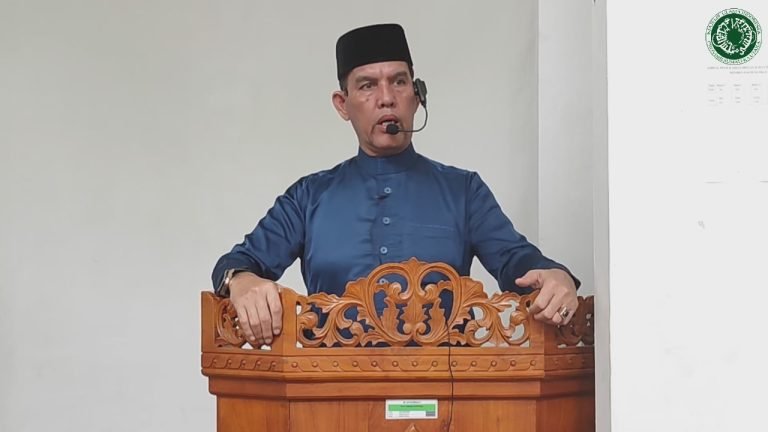 Khutbah Jumat: Empat Janji Allah kepada Orang Bertakwa