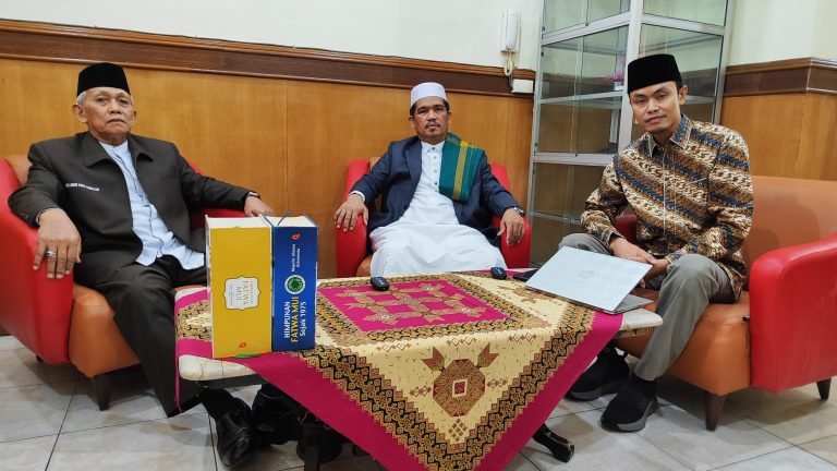 SHALAT SUNAT KAFARAH AKHIR RAMADHAN HARAM DIAMALKAN.