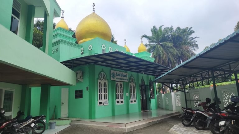 Khutbah Jumat: Muharram Bulan Memuliakan Anak Yatim