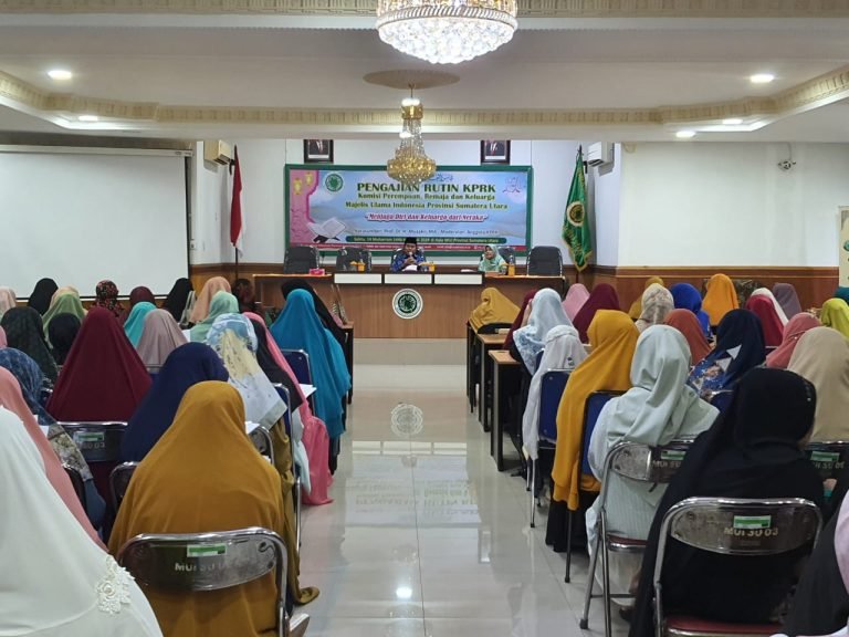 Seratus Lebih Peserta Hadiri Pengajian Rutin KPRK MUI Sumut
