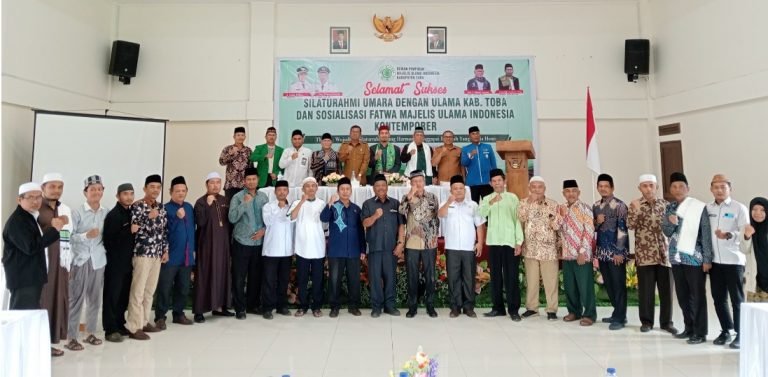 MUI Kab Toba Sosialisasikan Fatwa dalam Silaturrahim Umara dan Ulama