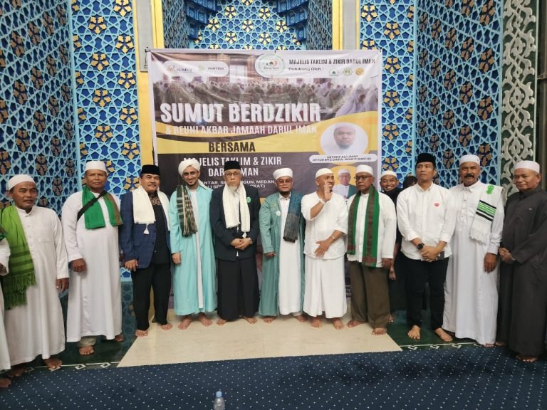 Ketua Umum MUI Sumut Hadiri Majelis Taklim dan Zikir Darul Iman dalam Acara Sumut Berzikir dan Reuni Akbar Jamaah