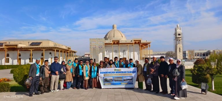MUI Sumut Berziarah ke Makam Sufi Abd al-Khaliq Gijduvani di Bukhara, Dr. Maratua Simanjuntak Sampaikan Pesan