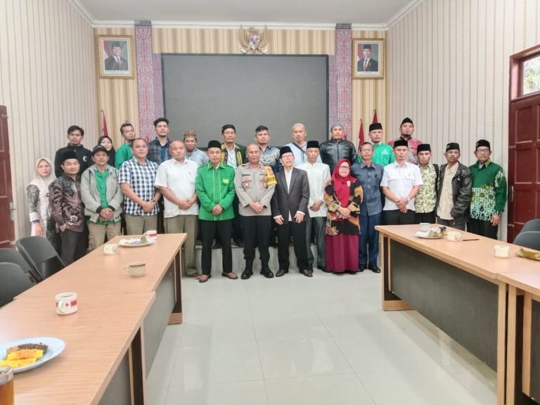 Ketua Umum MUI Humbang Hasundutan Audiensi dengan Kapolres Bahas Penistaan Agama