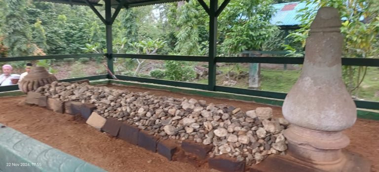 Kunjungan Infokom MUI Sumut ke Makam Sultan Hamid, Penyebar Islam di Hulu Barumun