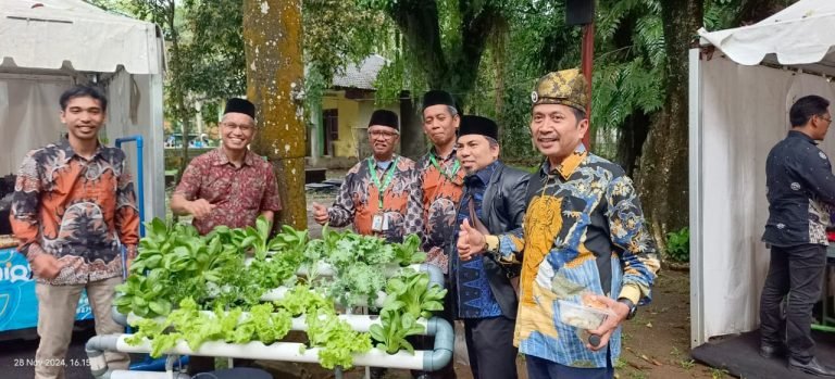 Nikmati Keunikan Stand UMKM Syariah di Medan Zoo Secara Gratis