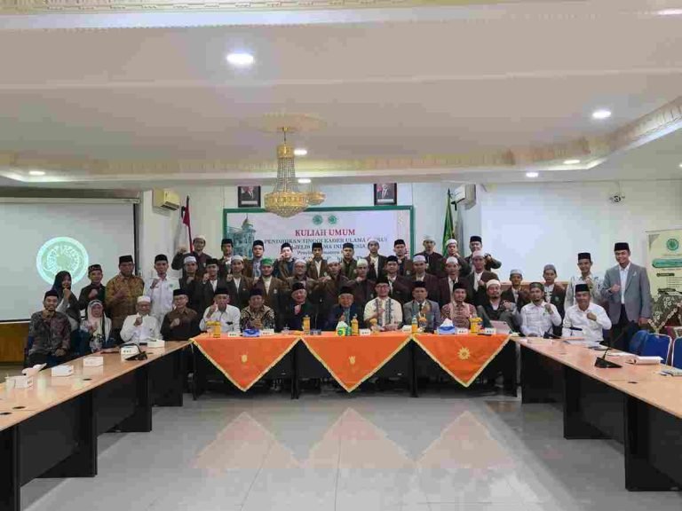 Kuliah Umum PTKU MUI Sumut: Prof. Dr. H. Hasballah Thaib, MA Kupas Tantangan Ulama di Era Globalisasi