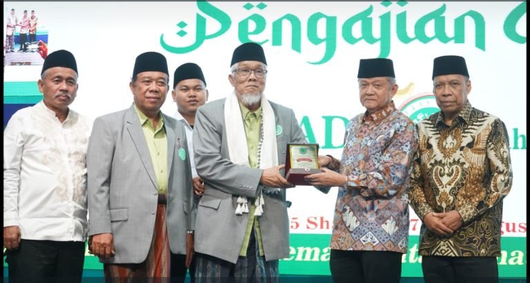 Buya Dr. Anwar Abbas: Umat Islam Harus Bangkit dari Kelemahan Ekonomi dan Mental Pegawai