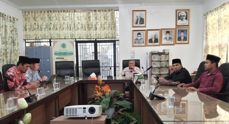 Ustaz A. Muin Isma Nasution Kenang Kiprah MUI Sumut 1995–2005 untuk Buku 50 Tahun