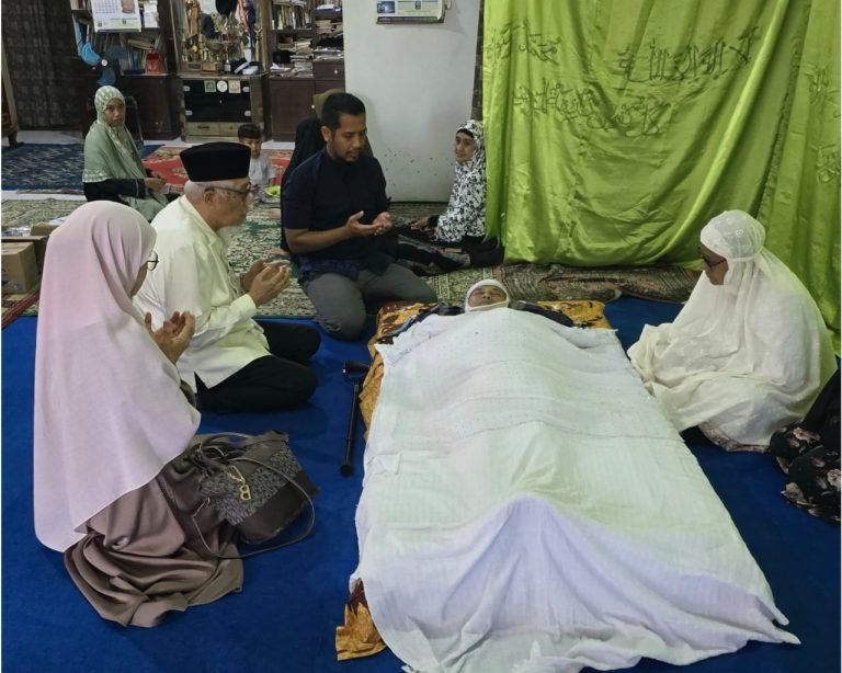 Ketua Umum MUI Sumut Takziah atas Wafatnya Sekretaris Umum MUI Deli Serdang, H. Waluyo