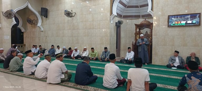 Ustaz Salman Tanjung Ajak Peserta Silaturahim Ulama MUI Sumut Tingkatkan Iman dan Hindari Sifat Ahmaq