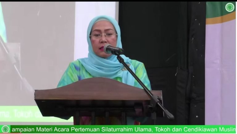 Hj. Anita Lubis,ST, M.IP : Pemberdayaan Perempuan Kunci Solidaritas Umat Islam