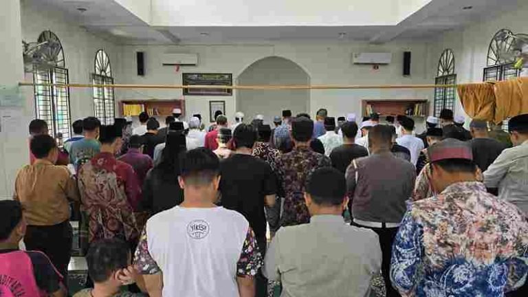 MUI Sumatera Utara Gelar Salat Gaib untuk Korban Longsor dan Banjir Bandang di Aceh, Sumut, dan Sumbar