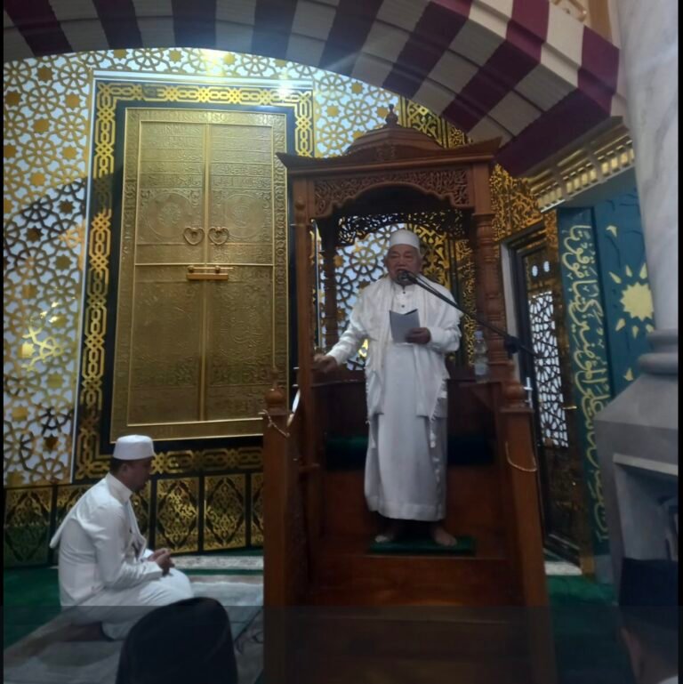 K.H. Dr. Arso, M.Ag Ajak Umat Perkuat Taqarrub Ilallah dan Kesalehan Sosial pada Khutbah Idul Adha