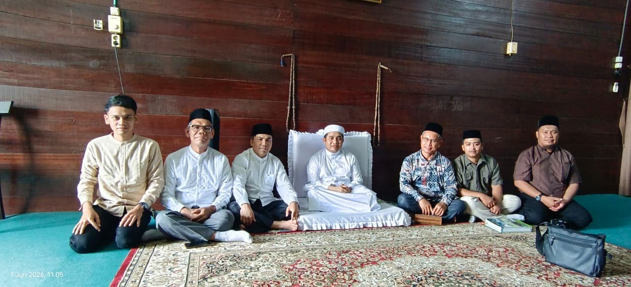 Tim Majalah Media Ulama MUI Sumut Lakukan Liputan Khusus ke Besilam, Diterima Tuan Guru Babussalam Dr. Zikmal Fuad