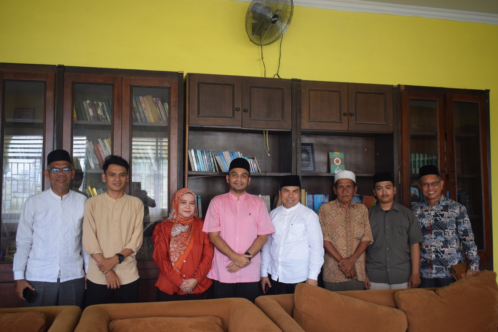 Tim Media Ulama MUI Sumut Meliput Masjid Azizi dan Berziarah ke Makam H. Ahmad Husein.